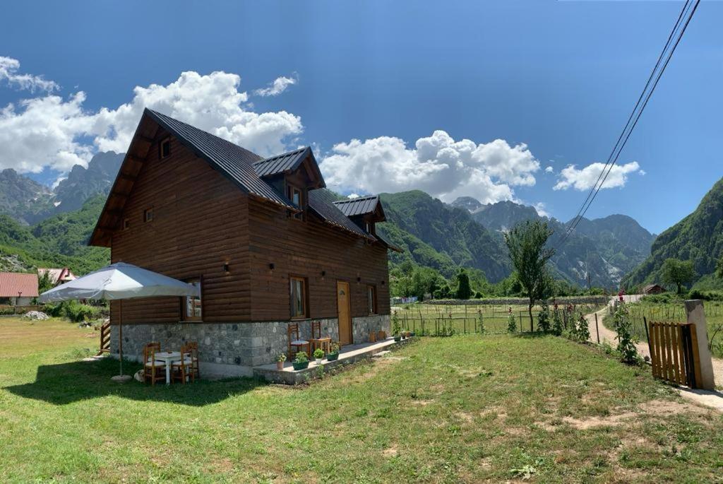 Te Sofra Hotel Theth Exterior photo