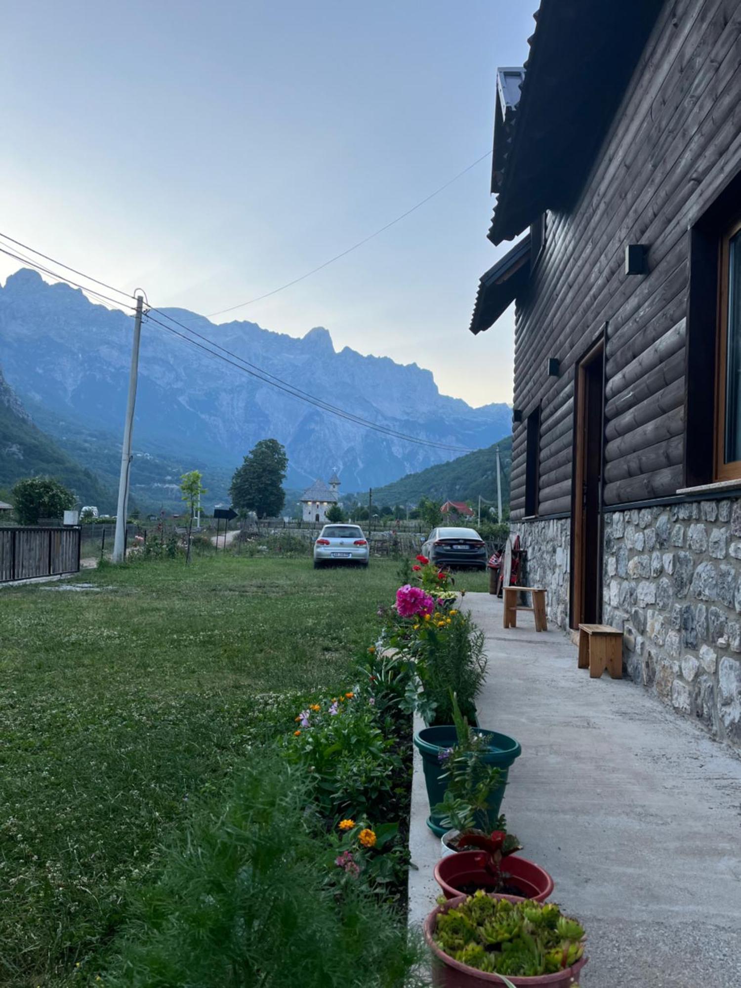 Te Sofra Hotel Theth Exterior photo